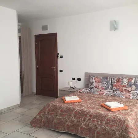 Althea Guest house Ronago